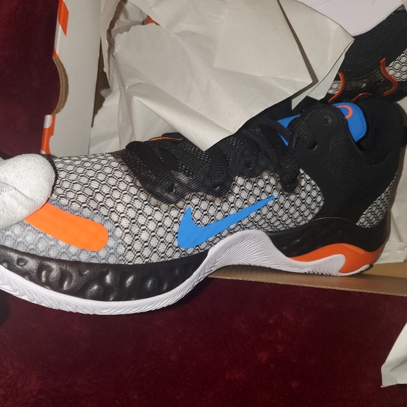 NEW IN BOX Nike Mens Renew Elevate 2 Hoop Shoes TPU Swoosh Multiple Sizes - Picture 3 of 13